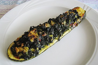 Zucchini mit Ziegenkäse - Spinat - Füllung 1