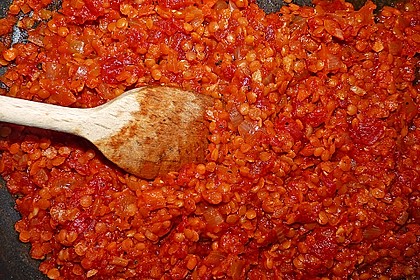 Linsenbolognese mit Pasta und Frühlingszwiebeln 14