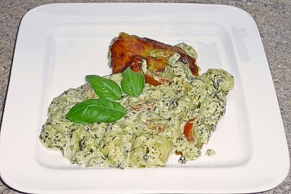 Gnocchiauflauf mit Spinat und Cherrytomaten 10