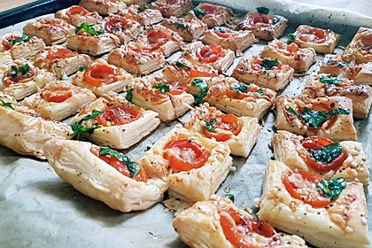 Blätterteig - Tomaten - Quadrate 89