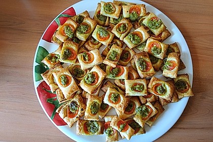 Blätterteig - Tomaten - Quadrate 30