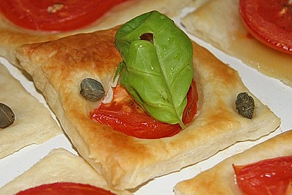 Blätterteig - Tomaten - Quadrate 40