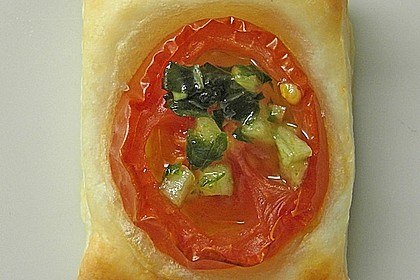 Blätterteig - Tomaten - Quadrate 82