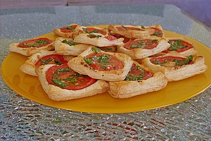 Blätterteig - Tomaten - Quadrate 64