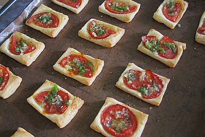 Blätterteig - Tomaten - Quadrate 105