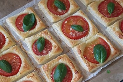 Blätterteig - Tomaten - Quadrate 37