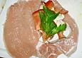 Gef&uuml;llte Schweinesteaks