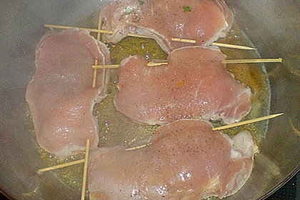Gef&uuml;llte Schweinesteaks 1