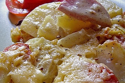 Sahniges Kartoffel - Fleischwurst - Gratin 7