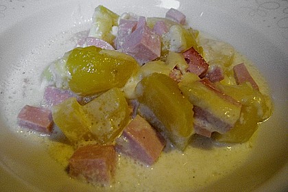 Sahniges Kartoffel - Fleischwurst - Gratin 10