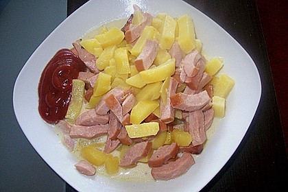 Sahniges Kartoffel - Fleischwurst - Gratin 11