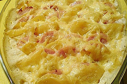 Sahniges Kartoffel - Fleischwurst - Gratin 2