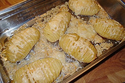 Bl&auml;tterkartoffeln