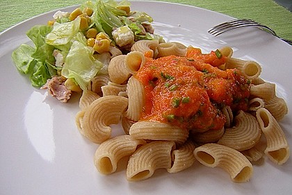 Nudeln mit Paprikasauce 4