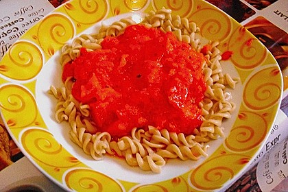 Nudeln mit Paprikasauce 5