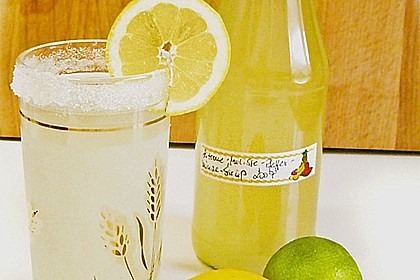 Zitronen - Sirup mit Pfefferminze und Zitronenmelisse 2