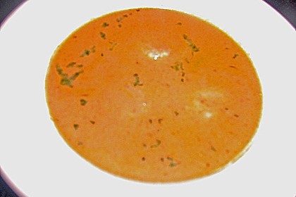 Tomatensuppe mit Garnelen