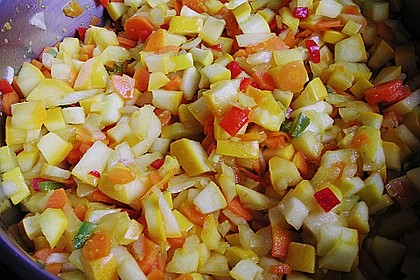 Zucchini - Möhren Chutney 6