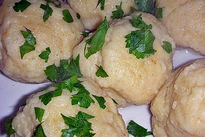B&ouml;hmische Kartoffelkn&ouml;del