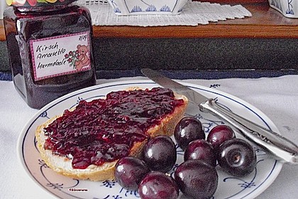 Kirschmarmelade mit Amaretto 1
