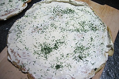 Lachsröllchen 24
