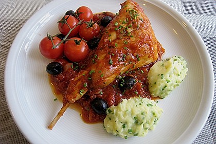 Kaninchenkeulen mit Wei&szlig;wein und Oliven