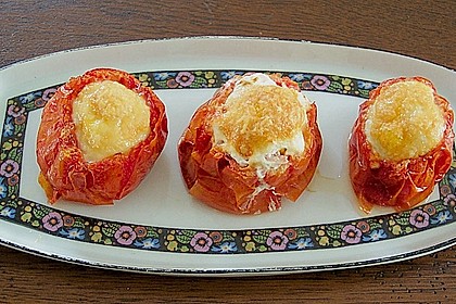Eier in der Fleischtomate