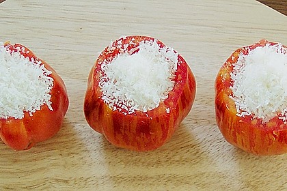 Eier in der Fleischtomate 1