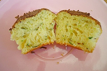 Zucchini Muffins mit saurer Sahne 8
