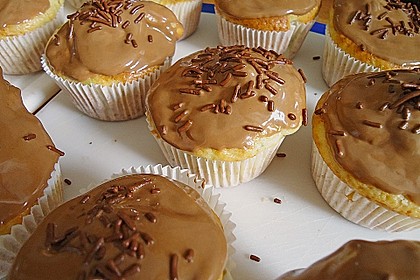 Zucchini Muffins mit saurer Sahne 22
