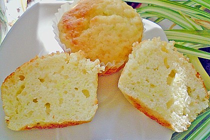 Zucchini Muffins mit saurer Sahne 33