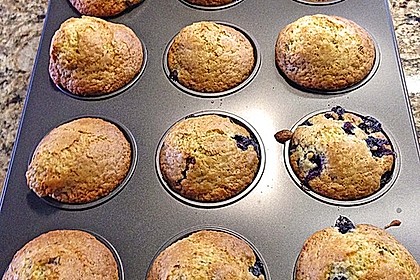 Zucchini Muffins mit saurer Sahne 27