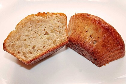 Zucchini Muffins mit saurer Sahne 35