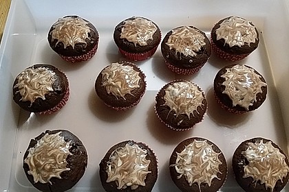 Zucchini Muffins mit saurer Sahne 26