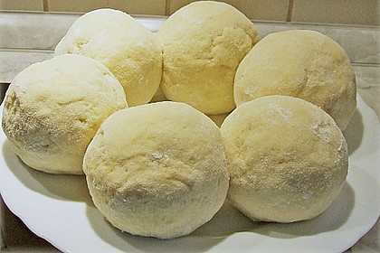 Pflaumenkn&ouml;del 1