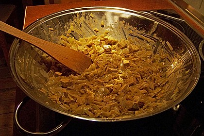 Spitzkohl mit Tofu und Erdnusssauce 2