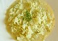Spitzkohlsuppe mit Zitrone