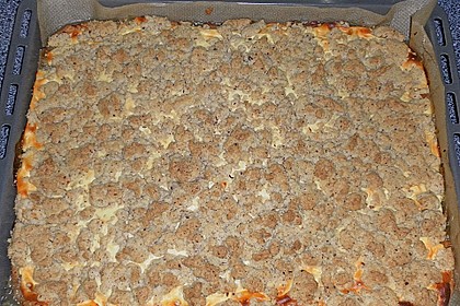 Apfel - Nuss - Streusel mit Quarkcreme 7
