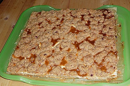 Apfel - Nuss - Streusel mit Quarkcreme 13