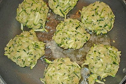 Zucchini-Frikadellen 21