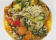 Asiatische Suppe mit Mie Nudeln