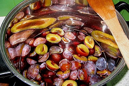 Eingelegte Zwetschgen in Rotwein 3