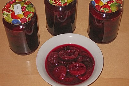 Eingelegte Zwetschgen in Rotwein 10
