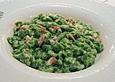 Gr&uuml;ne Nudeln mit heller Sauce