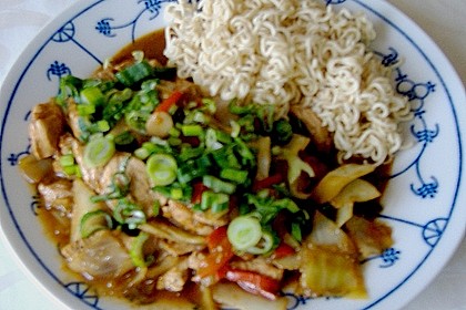 Jaromanudeln mit H&uuml;hnerfilet