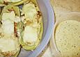 Zucchini, gef&uuml;llt mit H&uuml;hnerbrustfilet