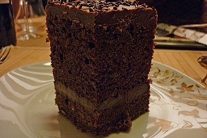 Schokolade - Buttermilch - Torte 21