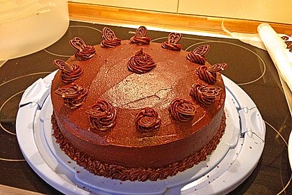 Schokolade - Buttermilch - Torte 4