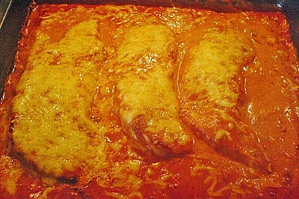Schnitzel bologneser Art mit Tortellini in Gem&uuml;se - K&auml;se - Sahne - Sauce 1