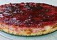 K&auml;sekuchen mit Beeren